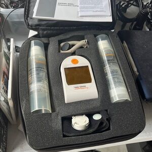 4000+ Ultrasound Bone Healing System - White